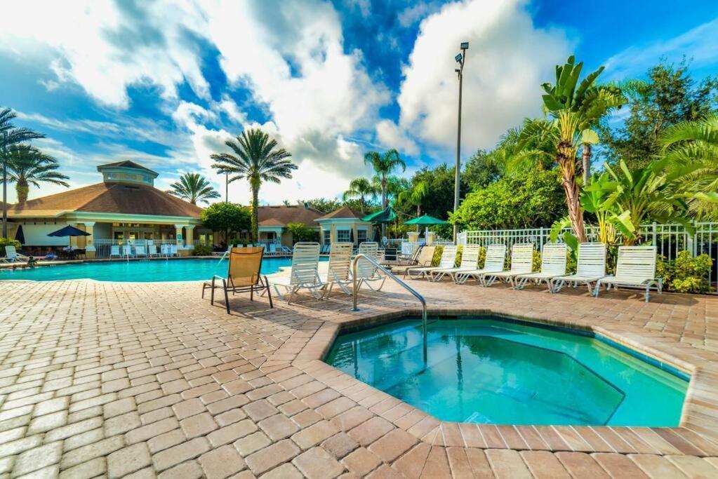 Disney Fan Condo-Renovated 2024 キシミー エクステリア 写真